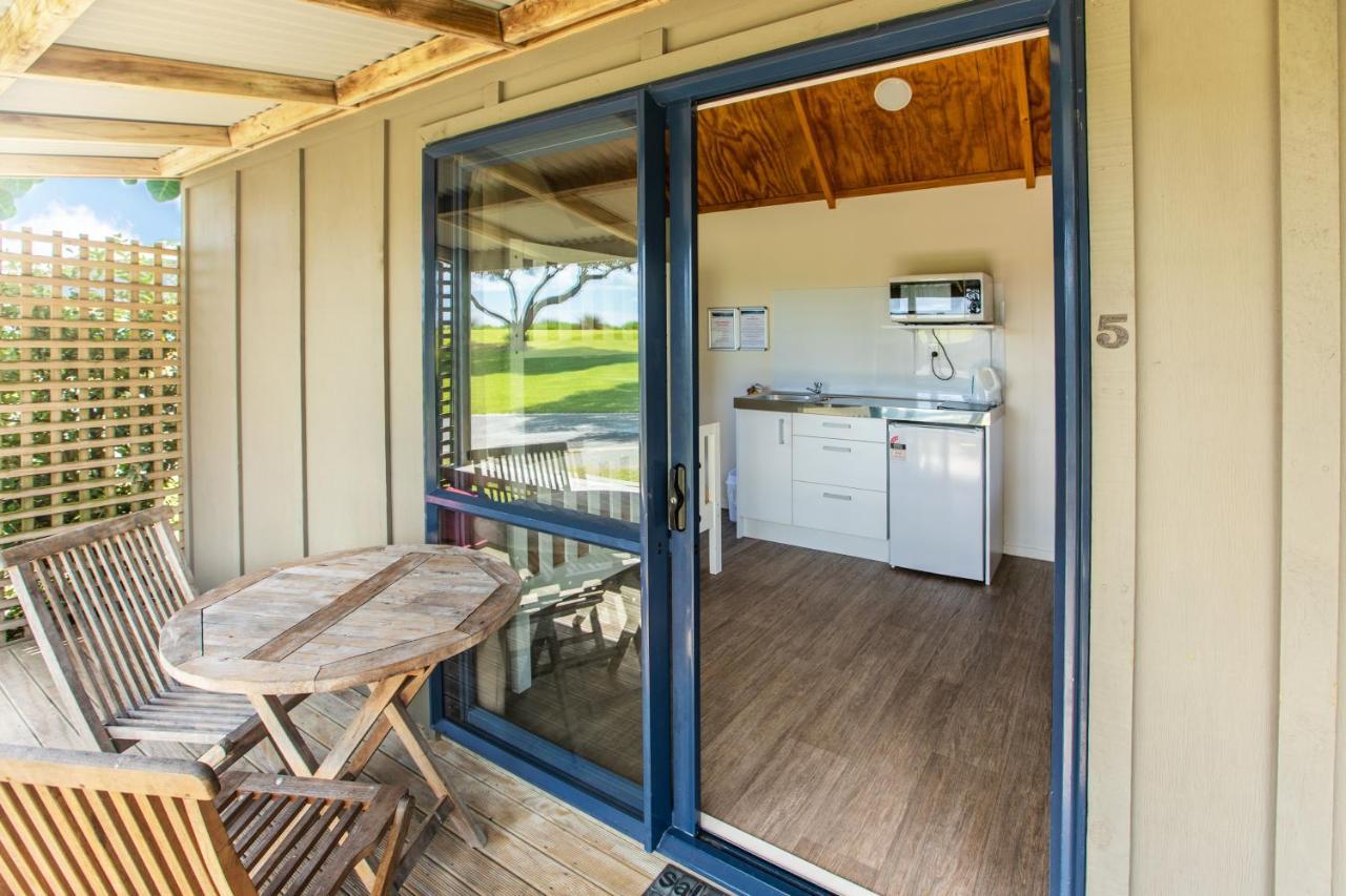 Camp Waipu Cove Ξενοδοχείο Εξωτερικό φωτογραφία