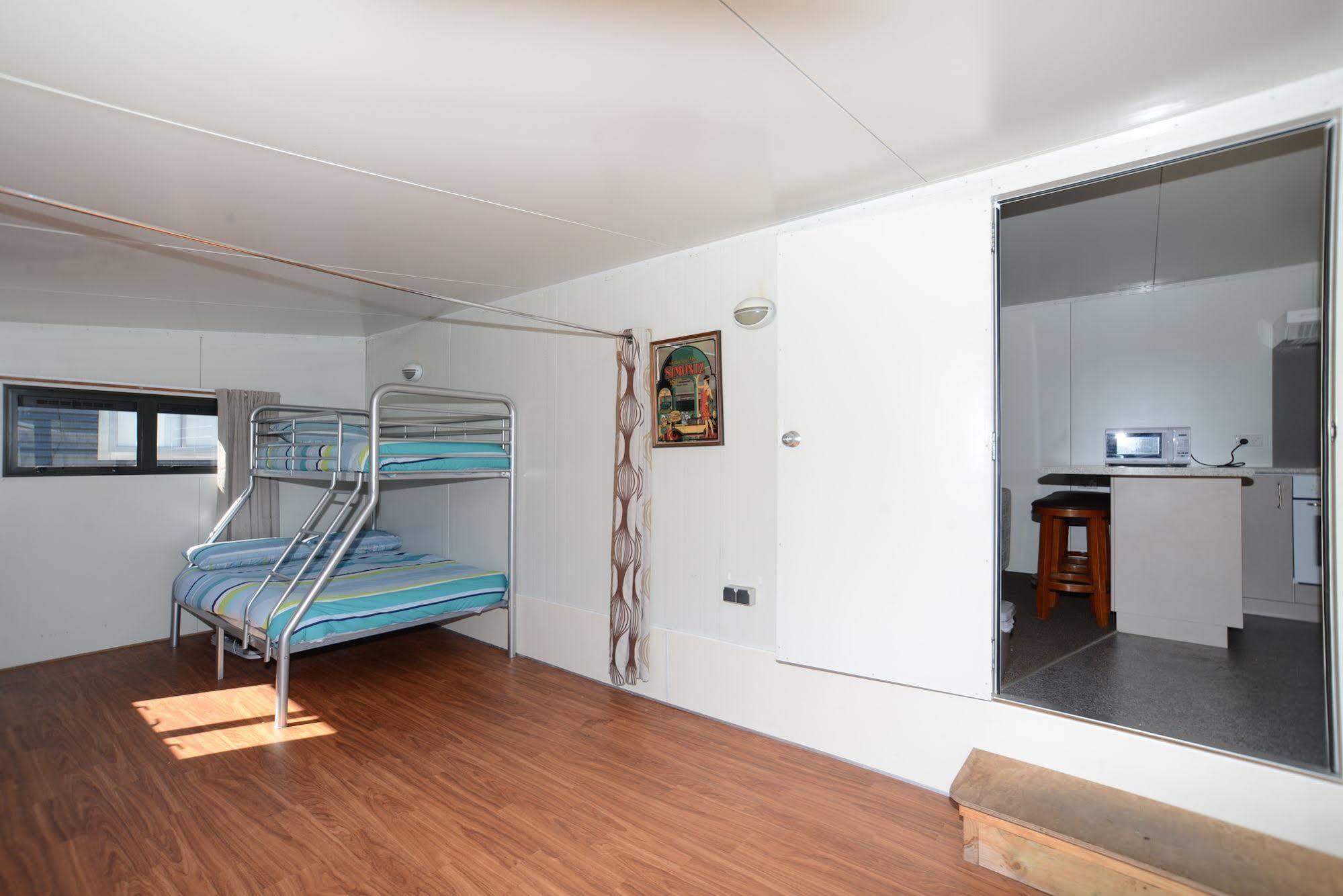 Camp Waipu Cove Ξενοδοχείο Εξωτερικό φωτογραφία